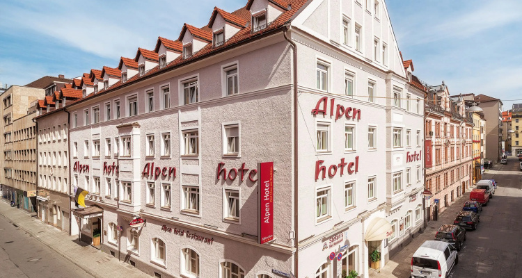 Alpen Hotel München