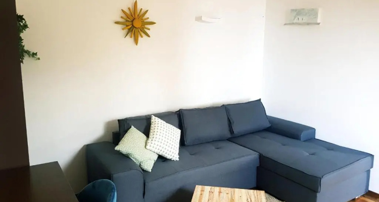 Sunny Apartment 150 M From The Sea