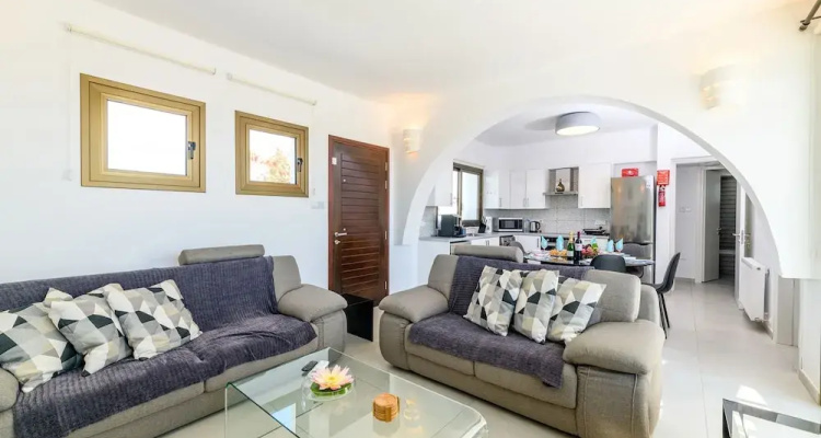 Kymma Seaview 24 In Ayia Napa