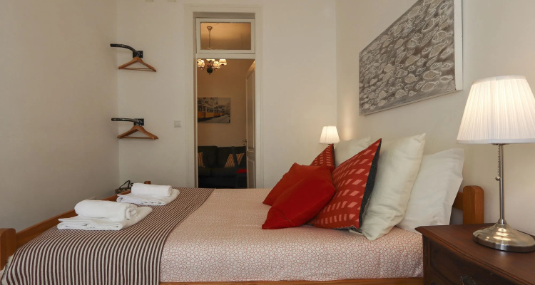 Bairro Alto Classic by Homing