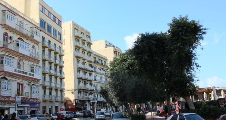 Carlton Hotel
