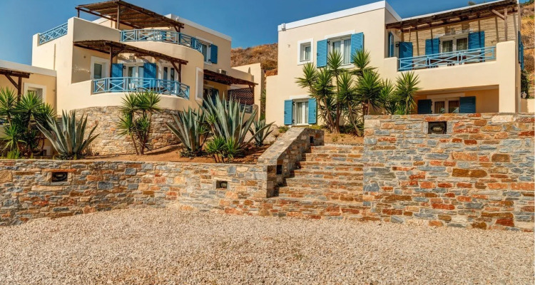 Sunrise Beach Suites