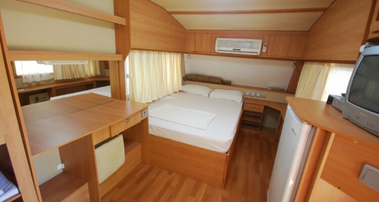 S3 Seahorse Beach Club Hotel