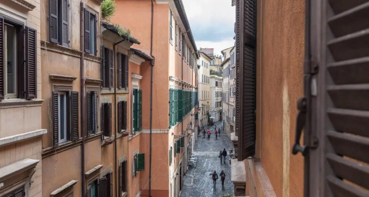 Rental In Rome Navona Loft