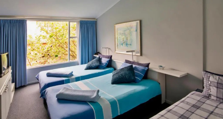 Brightwater Lodge