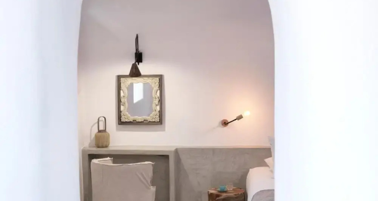 Elysian Santorini Oia Executive Villa With Private Indoor or Utdoor Plunge-pool With Sea Sunset View up to 2 Guests