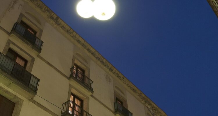 Aspasios Plaza Real Apartments