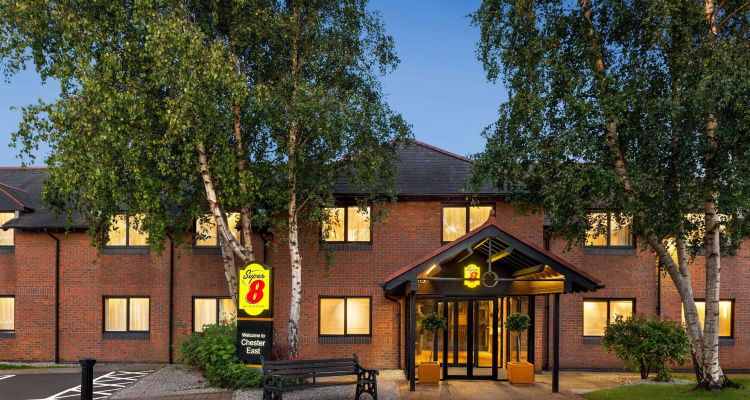 Super 8 by Wyndham Chester East — Wyndham hotel