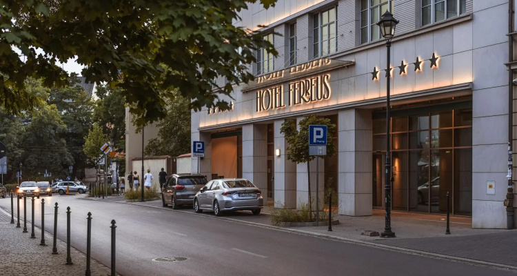 Hotel Ferreus Modern Art Deco