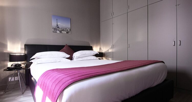 Bridgestreet Opera Serviced