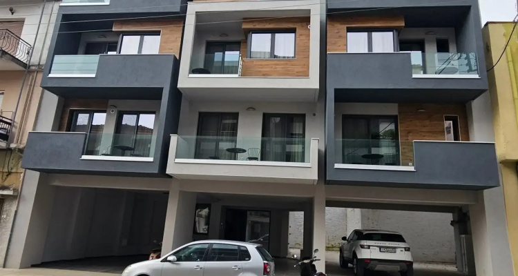 Alma Apartments