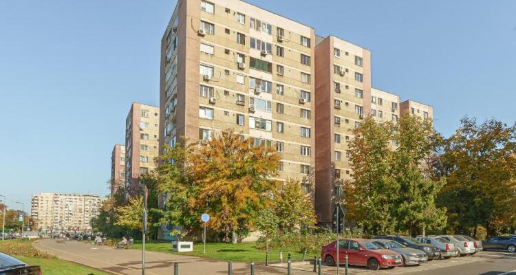 Stone Gate Apartment #2