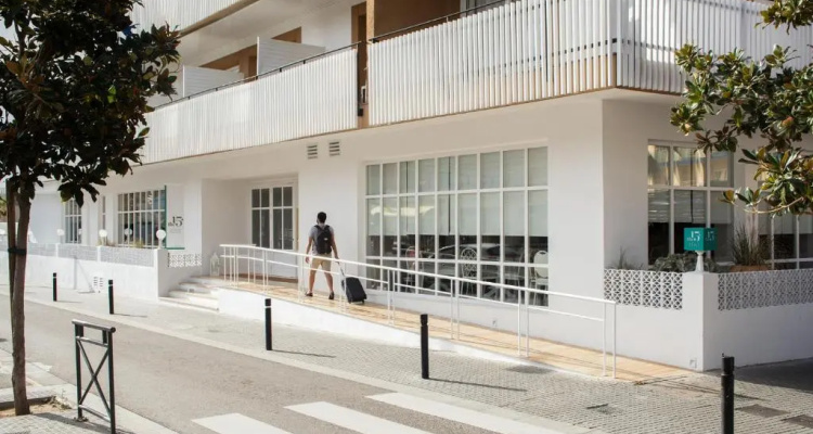 The 15th Boutique Hotel