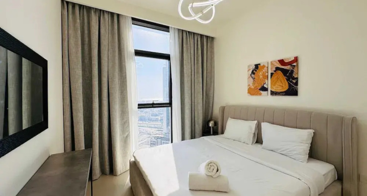 Oyo Home 1350 Premium 1 Bed Apt Burj Crown