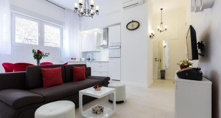 Lux Apartment Near Bridge