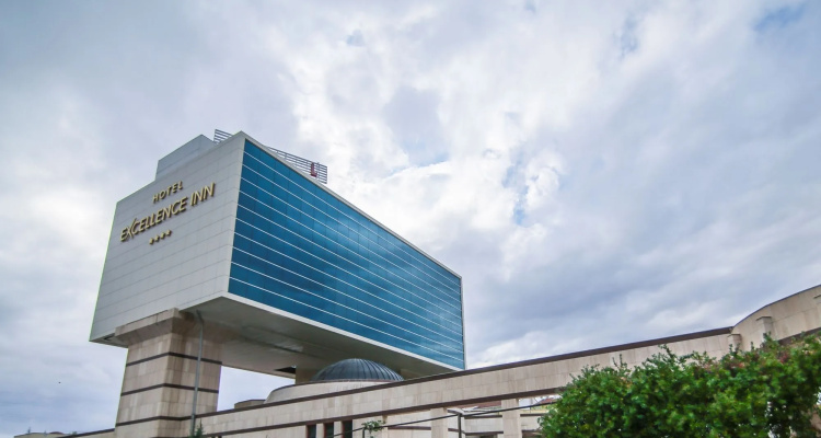 Hotel Excellence Inn