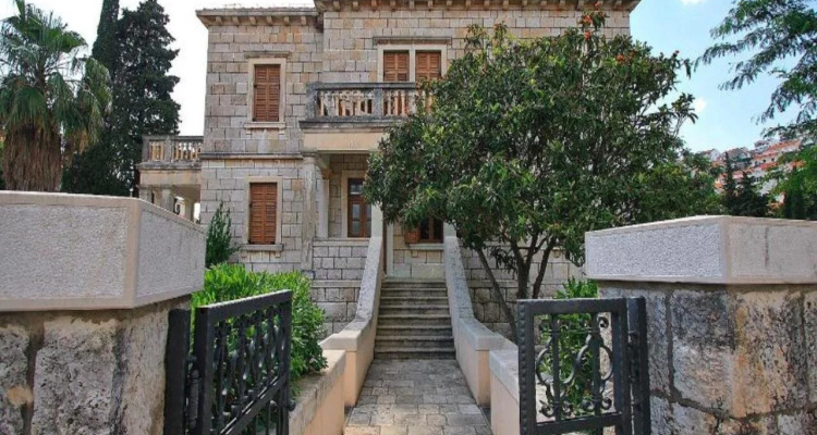 Villa Filaus B & B
