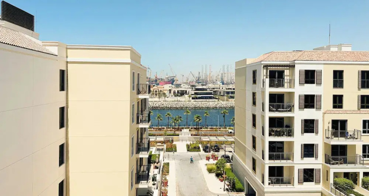 Higuests La Rive Classy 2br & Balcony