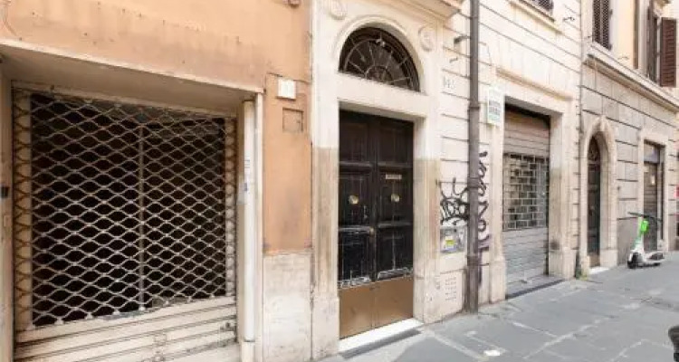 Iflat Monti Charming Apartment