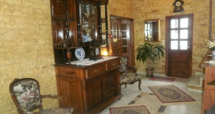 Regina Hotel