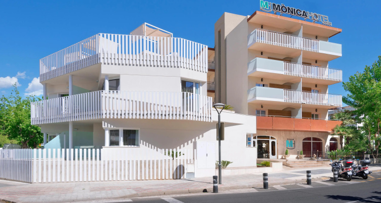 Monica Hotel