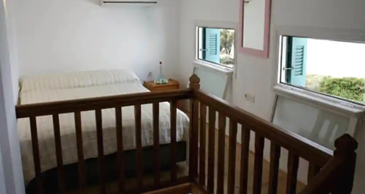 Anemoessa Rooms & Studios