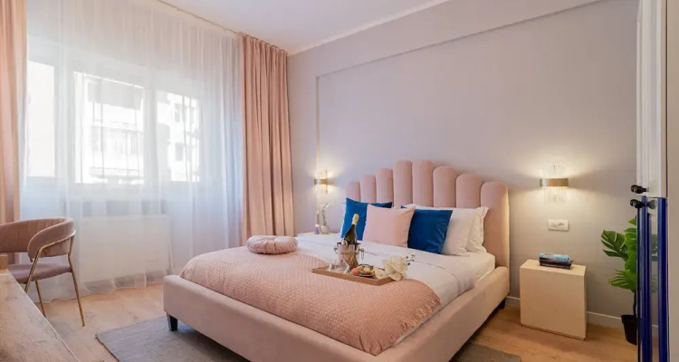 Stunning 2br With Balcony On Piata Universitatii