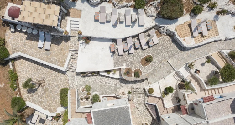 Junior Villa For Up To 10 Vacationers Full View