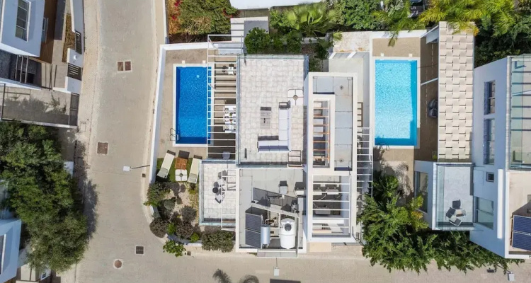 Elite Blu Heights Villa