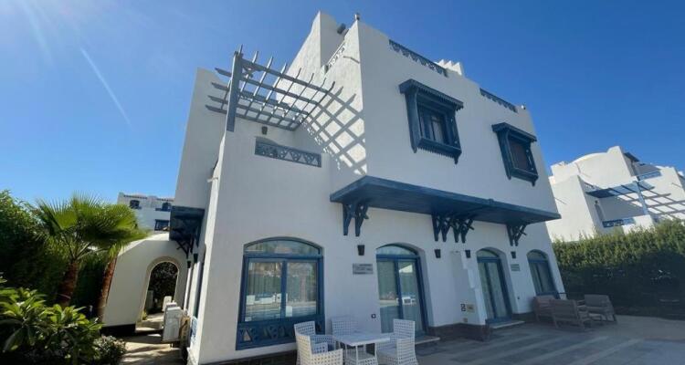 Luxury Villa With Pool In Hurghada