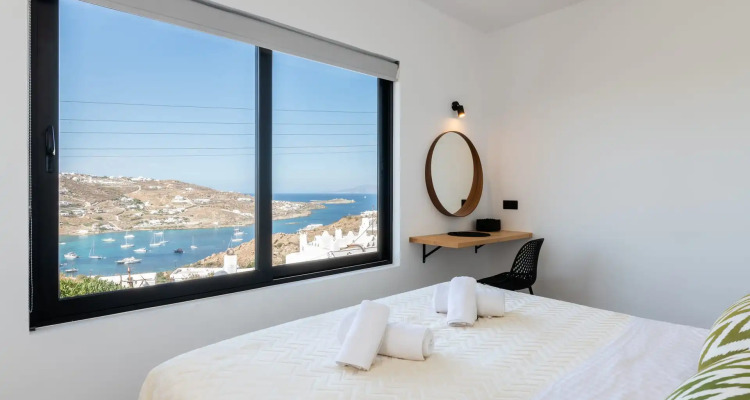 Yalos Mykonos 4 Bedroom Luxury Home Ornos