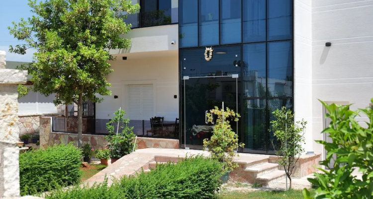 Hotel Eagle
