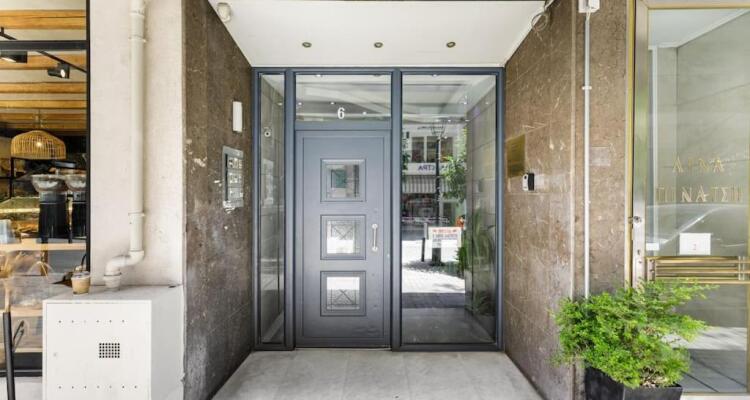 Lassani Cozy & Quiet, 2 Bedroom Apartm With Spacious Balcony