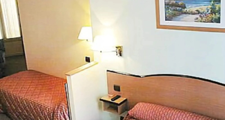 Hotel Ferney République