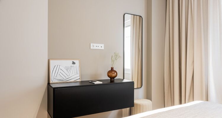 Sleek City 1br Escape In Athens