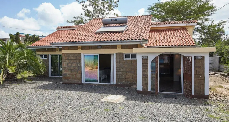 JKIA Boutique Inn