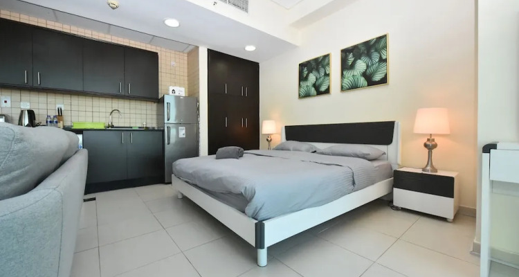 Seaview Studio Royal Oceanic Marina Jmi