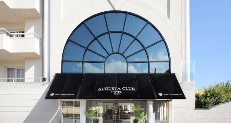Augusta Club & Spa - Adults Only