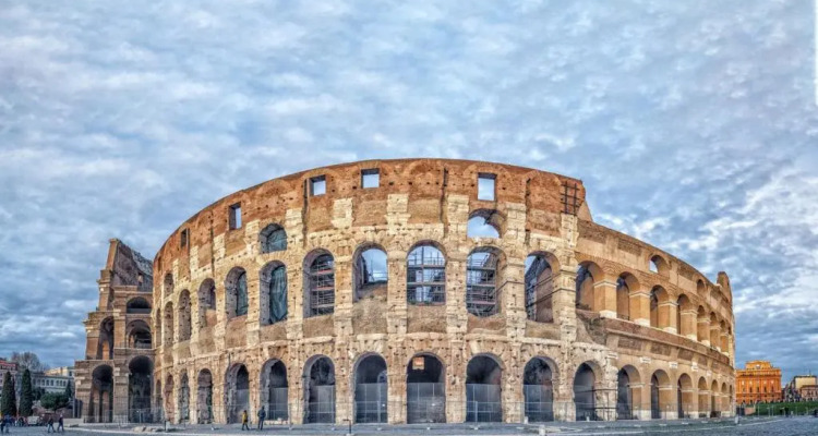 Home At Rome Vatican Suites