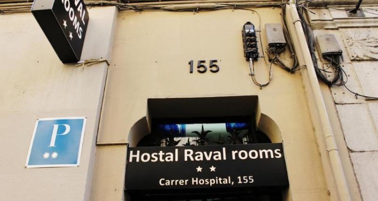 Hostal Raval Rooms