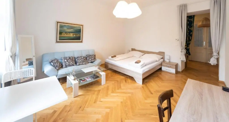 Prater Studio Next Fair, Un, Wu & City Center