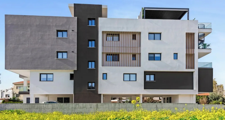Sanders Triple Limassol