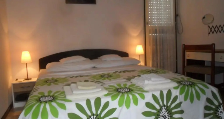 Apartments Batovanja