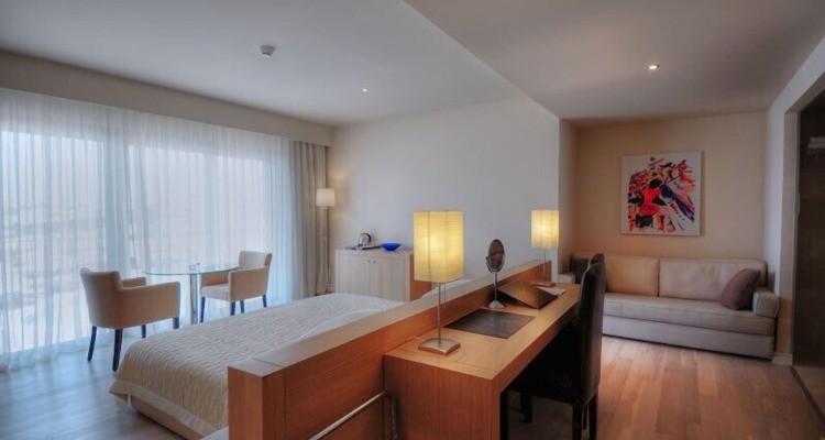 Lvzz Hotel Boutique Class