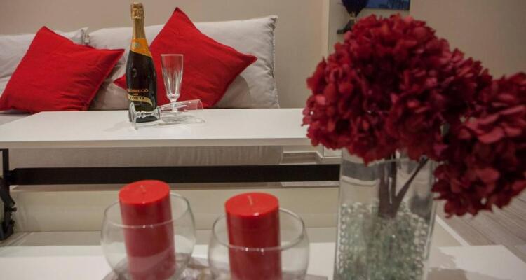 Modern Central Apartment