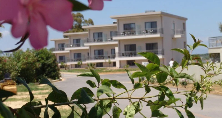 Gmp Bouka Resort Hotel