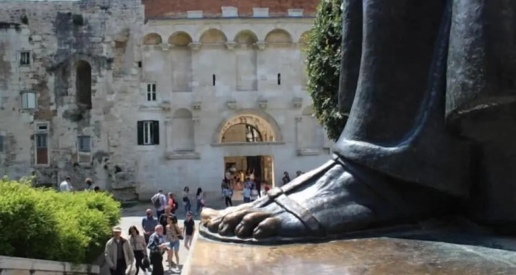 The Suites At Central Split