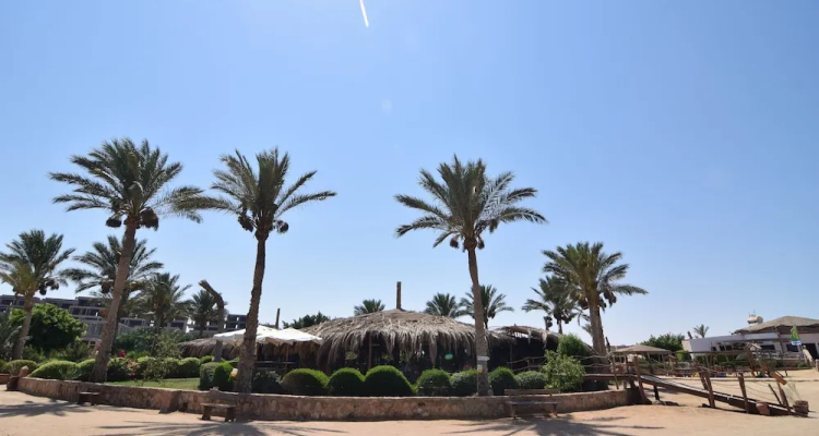 Sharm El Naga Resort And Diving Center