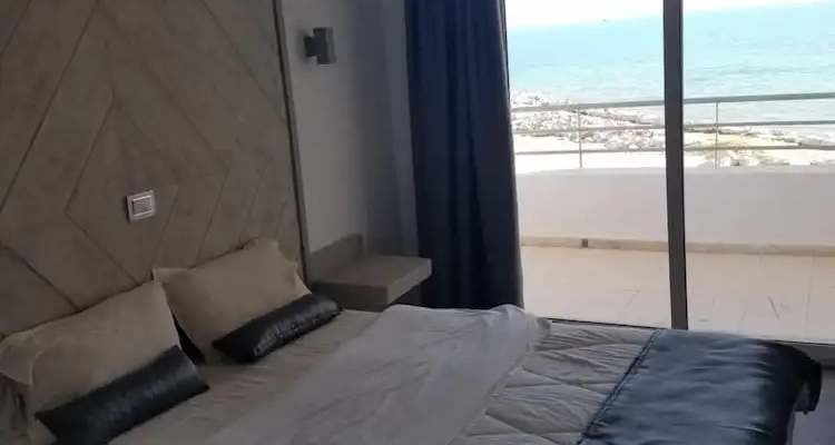 Palm Hotel