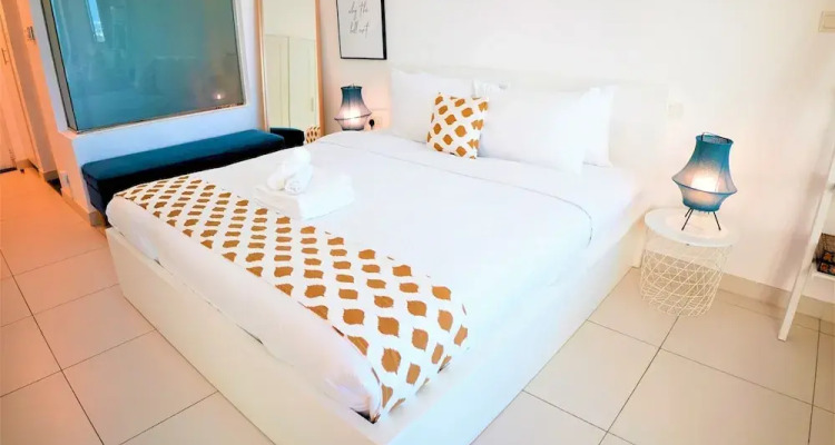 Luxury On The Palm With Marina View Balcony